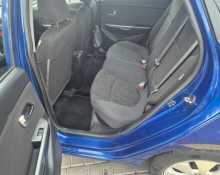 Синий Киа Рио, объемом двигателя 1.6 л и пробегом 150 тыс. км за 8371 $, фото 8 на Automoto.ua
