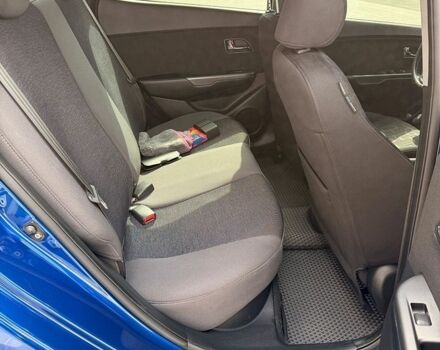 Синий Киа Рио, объемом двигателя 1.59 л и пробегом 110 тыс. км за 7800 $, фото 49 на Automoto.ua