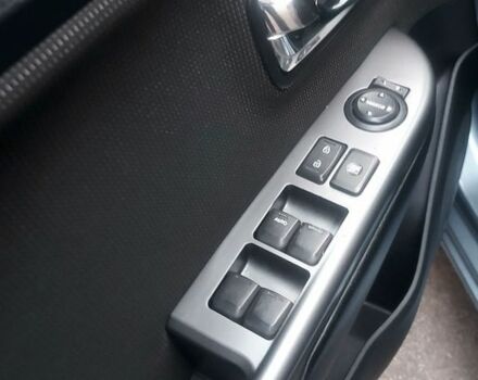 Синій Кіа Ріо, об'ємом двигуна 1.6 л та пробігом 182 тис. км за 7900 $, фото 14 на Automoto.ua