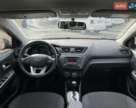 Синій Кіа Ріо, об'ємом двигуна 1.59 л та пробігом 128 тис. км за 7900 $, фото 13 на Automoto.ua