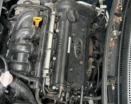 Синий Киа Рио, объемом двигателя 1.4 л и пробегом 130 тыс. км за 5500 $, фото 12 на Automoto.ua