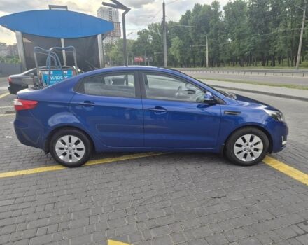 Синий Киа Рио, объемом двигателя 1.6 л и пробегом 150 тыс. км за 8371 $, фото 4 на Automoto.ua
