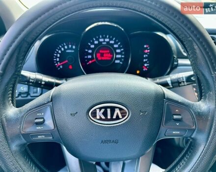 Синий Киа Рио, объемом двигателя 1.6 л и пробегом 190 тыс. км за 5999 $, фото 21 на Automoto.ua