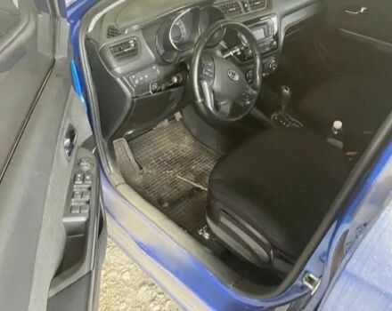 Синий Киа Рио, объемом двигателя 1.6 л и пробегом 218 тыс. км за 1600 $, фото 5 на Automoto.ua