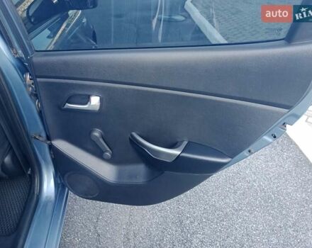 Киа Рио 2012 в Полтаве на Automoto.ua Синий Киа Рио, объемом двигателя 1.4 л и пробегом 142 тыс. км за 7999 $, фото 35 на Automoto.ua