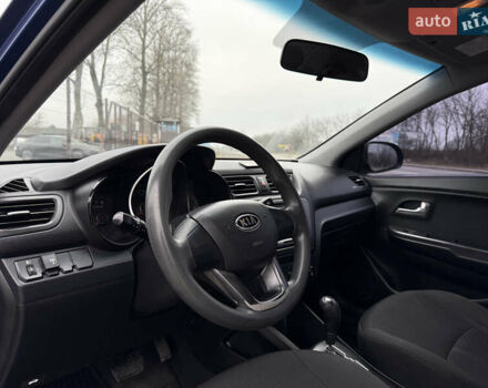 Синій Кіа Ріо, об'ємом двигуна 1.4 л та пробігом 187 тис. км за 6750 $, фото 17 на Automoto.ua