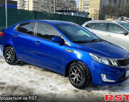Синий Киа Рио, объемом двигателя 1.4 л и пробегом 13800 тыс. км за 8000 $, фото 5 на Automoto.ua