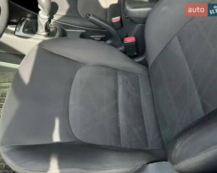 Синій Кіа Ріо, об'ємом двигуна 1.59 л та пробігом 161 тис. км за 6700 $, фото 7 на Automoto.ua