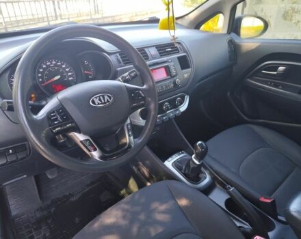 Синій Кіа Ріо, об'ємом двигуна 1.6 л та пробігом 160 тис. км за 5914 $, фото 3 на Automoto.ua