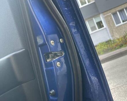 Синій Кіа Ріо, об'ємом двигуна 1.59 л та пробігом 58 тис. км за 8500 $, фото 2 на Automoto.ua
