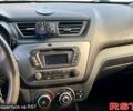 Синий Киа Рио, объемом двигателя 1.4 л и пробегом 13800 тыс. км за 8000 $, фото 2 на Automoto.ua