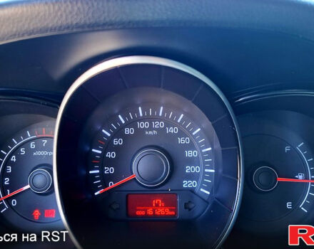 Синій Кіа Ріо, об'ємом двигуна 1.4 л та пробігом 161 тис. км за 7500 $, фото 6 на Automoto.ua