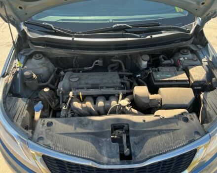 Синій Кіа Ріо, об'ємом двигуна 0 л та пробігом 120 тис. км за 6499 $, фото 5 на Automoto.ua