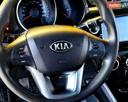 Синий Киа Рио, объемом двигателя 1.4 л и пробегом 129 тыс. км за 7600 $, фото 11 на Automoto.ua