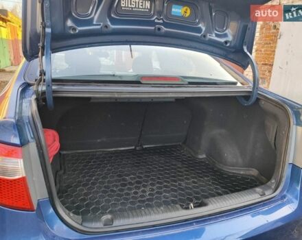 Синій Кіа Ріо, об'ємом двигуна 1.4 л та пробігом 190 тис. км за 7500 $, фото 10 на Automoto.ua
