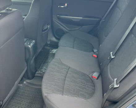 Синий Киа Рио, объемом двигателя 1.59 л и пробегом 143 тыс. км за 14000 $, фото 8 на Automoto.ua