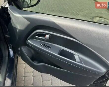 Синій Кіа Ріо, об'ємом двигуна 1.59 л та пробігом 161 тис. км за 6700 $, фото 10 на Automoto.ua