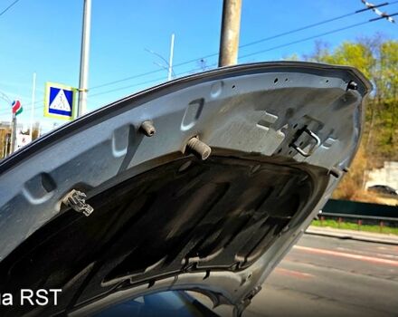 Синій Кіа Ріо, об'ємом двигуна 1.4 л та пробігом 292 тис. км за 6500 $, фото 11 на Automoto.ua