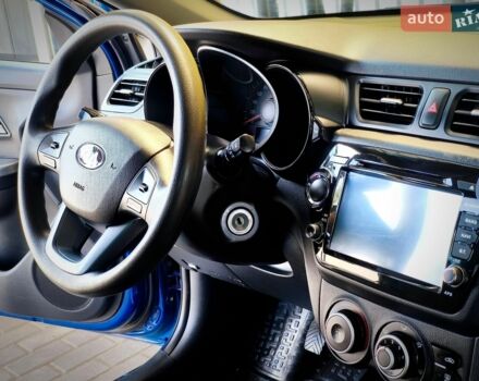 Синий Киа Рио, объемом двигателя 1.4 л и пробегом 129 тыс. км за 7600 $, фото 17 на Automoto.ua