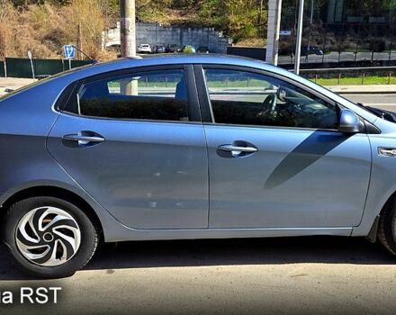 Синій Кіа Ріо, об'ємом двигуна 1.4 л та пробігом 292 тис. км за 6500 $, фото 7 на Automoto.ua