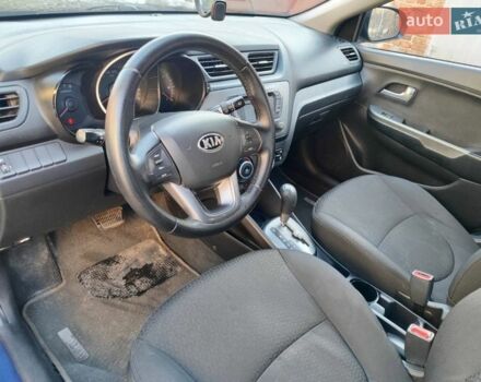 Синій Кіа Ріо, об'ємом двигуна 1.4 л та пробігом 190 тис. км за 7500 $, фото 6 на Automoto.ua