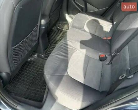 Синій Кіа Ріо, об'ємом двигуна 1.59 л та пробігом 161 тис. км за 6700 $, фото 14 на Automoto.ua