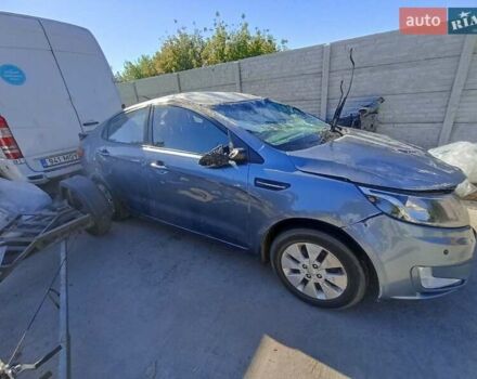 Синий Киа Рио, объемом двигателя 1.59 л и пробегом 155 тыс. км за 2000 $, фото 8 на Automoto.ua