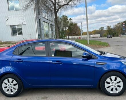 Синій Кіа Ріо, об'ємом двигуна 16 л та пробігом 95 тис. км за 8500 $, фото 3 на Automoto.ua