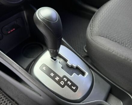 Синій Кіа Ріо, об'ємом двигуна 1.4 л та пробігом 120 тис. км за 7500 $, фото 11 на Automoto.ua