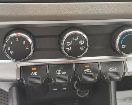 Синій Кіа Ріо, об'ємом двигуна 1.6 л та пробігом 114 тис. км за 8200 $, фото 17 на Automoto.ua