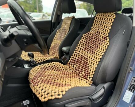 Синий Киа Рио, объемом двигателя 14 л и пробегом 35 тыс. км за 9500 $, фото 6 на Automoto.ua