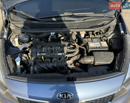 Синій Кіа Ріо, об'ємом двигуна 1.4 л та пробігом 101 тис. км за 9700 $, фото 8 на Automoto.ua