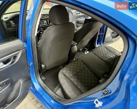 Синий Киа Рио, объемом двигателя 1.59 л и пробегом 89 тыс. км за 12900 $, фото 19 на Automoto.ua