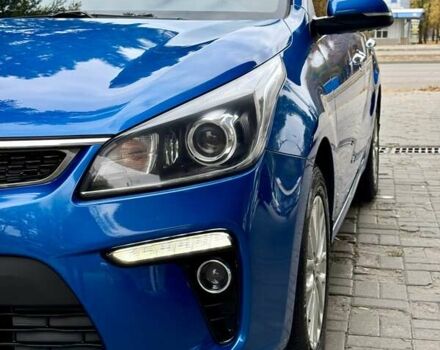 Синий Киа Рио, объемом двигателя 1.59 л и пробегом 89 тыс. км за 12900 $, фото 4 на Automoto.ua