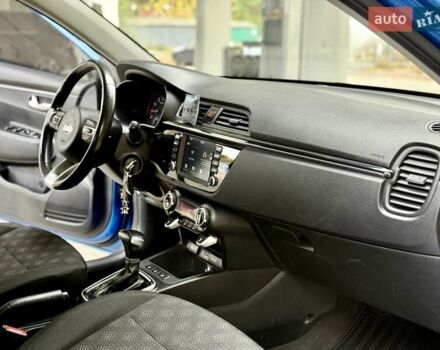 Синий Киа Рио, объемом двигателя 1.59 л и пробегом 89 тыс. км за 12900 $, фото 26 на Automoto.ua