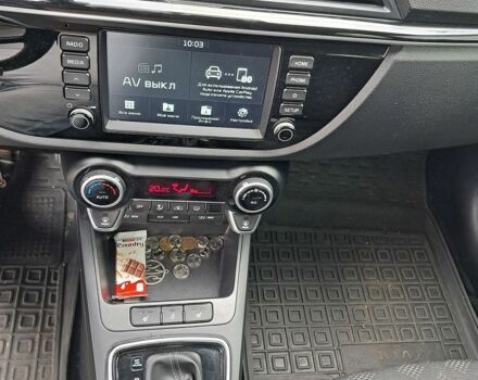 Синій Кіа Ріо, об'ємом двигуна 1.6 л та пробігом 60 тис. км за 13000 $, фото 4 на Automoto.ua