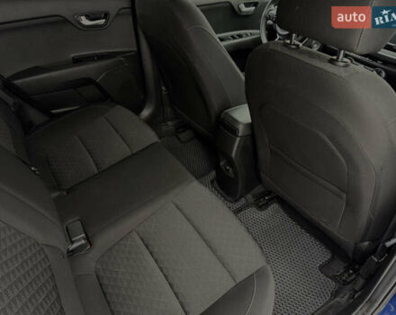 Синий Киа Рио, объемом двигателя 1.6 л и пробегом 130 тыс. км за 11900 $, фото 33 на Automoto.ua