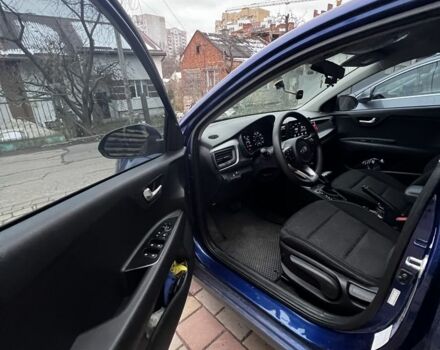 Синий Киа Рио, объемом двигателя 0 л и пробегом 130 тыс. км за 13700 $, фото 3 на Automoto.ua