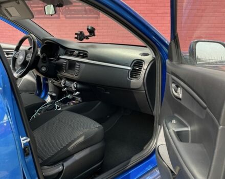 Синий Киа Рио, объемом двигателя 1.6 л и пробегом 105 тыс. км за 14000 $, фото 7 на Automoto.ua
