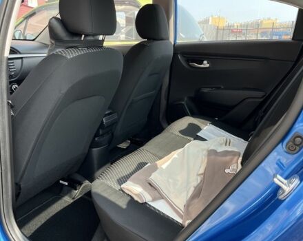 Синий Киа Рио, объемом двигателя 1.6 л и пробегом 105 тыс. км за 14000 $, фото 1 на Automoto.ua