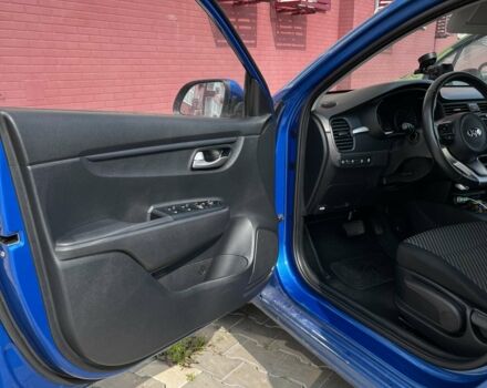 Синий Киа Рио, объемом двигателя 1.59 л и пробегом 106 тыс. км за 13300 $, фото 11 на Automoto.ua