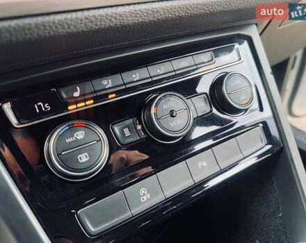Синий Киа Рио, объемом двигателя 1.5 л и пробегом 400 тыс. км за 1303 $, фото 1 на Automoto.ua