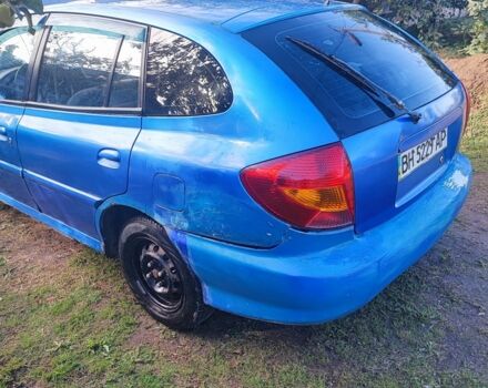 Синий Киа Рио, объемом двигателя 1.5 л и пробегом 400 тыс. км за 1299 $, фото 2 на Automoto.ua