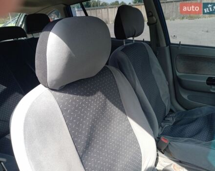 Синий Киа Рио, объемом двигателя 1.34 л и пробегом 262 тыс. км за 2600 $, фото 13 на Automoto.ua