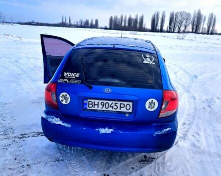 Синій Кіа Ріо, об'ємом двигуна 1.3 л та пробігом 239 тис. км за 2600 $, фото 1 на Automoto.ua