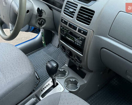 Синій Кіа Ріо, об'ємом двигуна 1.49 л та пробігом 167 тис. км за 4700 $, фото 29 на Automoto.ua