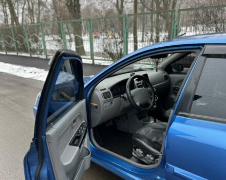 Синий Киа Рио, объемом двигателя 1.49 л и пробегом 146 тыс. км за 4800 $, фото 5 на Automoto.ua