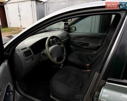 Синий Киа Рио, объемом двигателя 1.5 л и пробегом 364 тыс. км за 2550 $, фото 9 на Automoto.ua