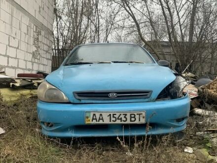 Синий Киа Рио, объемом двигателя 1.5 л и пробегом 300 тыс. км за 1500 $, фото 1 на Automoto.ua