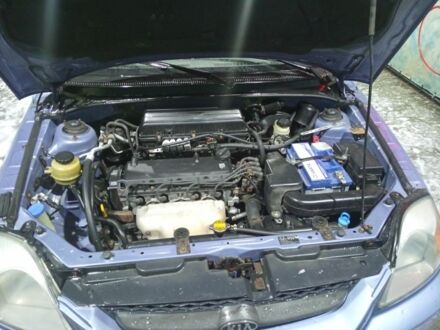 Синий Киа Рио, объемом двигателя 1.3 л и пробегом 270 тыс. км за 2200 $, фото 1 на Automoto.ua